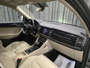 Внедорожник Skoda Kodiaq 2018 года, 2390000 рублей, Красноярск