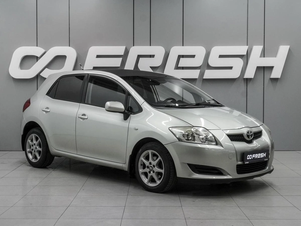 Хетчбэк Toyota Auris 2008 года, 690000 рублей, Ростов-на-Дону