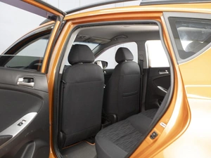 Хетчбэк Hyundai Solaris 2015 года, 990099 рублей, Омск