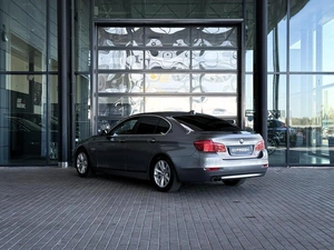 Седан BMW 5 серия 2013 года, 1800000 рублей, Уфа