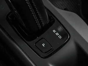 Внедорожник Volvo XC40 2020 года, 2379000 рублей, Кирилловка