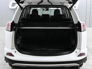 Внедорожник Toyota RAV4 2018 года, 2529000 рублей, Ростов-на-Дону