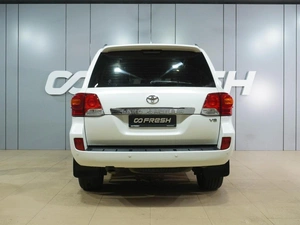 Внедорожник Toyota Land Cruiser 2014 года, 4239000 рублей, Воронеж