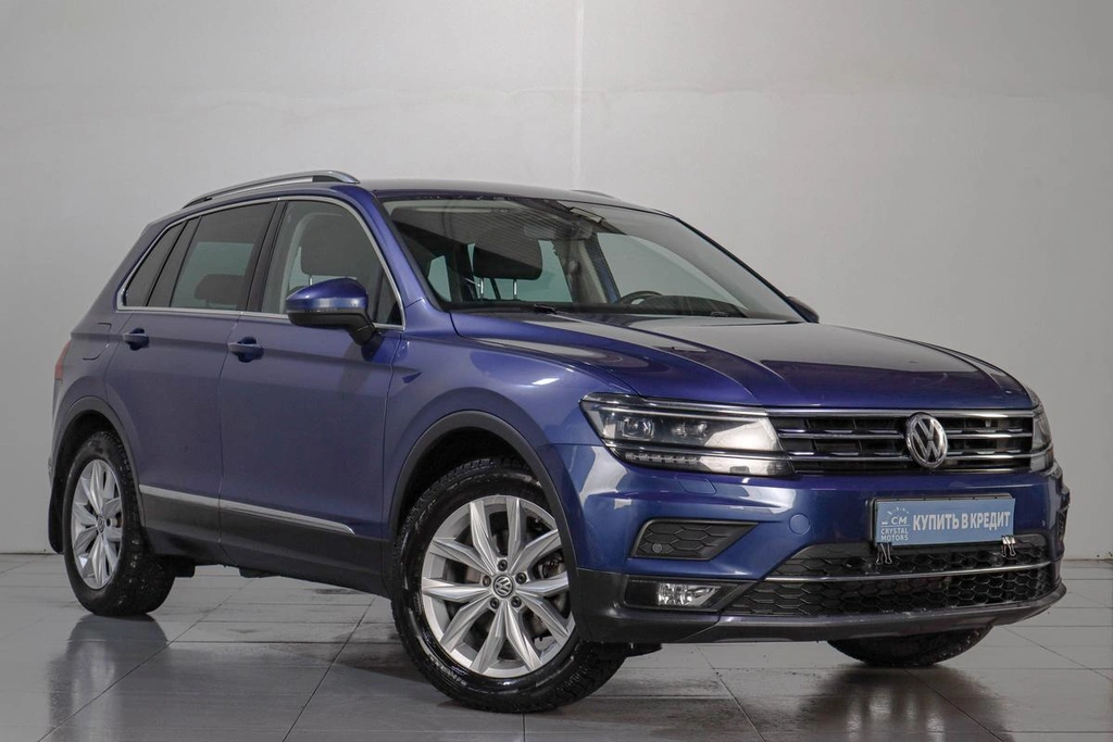 Внедорожник Volkswagen Tiguan 2018 года, 2439000 рублей, Челябинск
