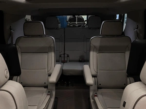 Внедорожник GMC Yukon 2022 года, 12000000 рублей, Красноярск