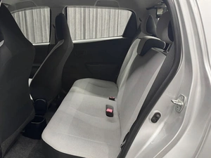 Хетчбэк Toyota Vitz 2013 года, 690000 рублей, Красноярск