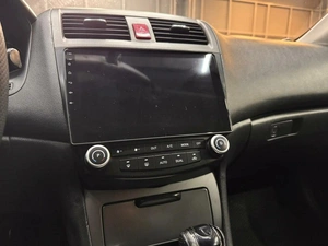 Седан Honda Accord 2006 года, 947000 рублей, Красноярск