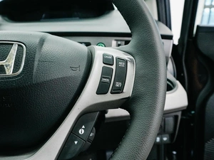 Минивэн Honda Freed 2011 года, 956000 рублей, Красноярск