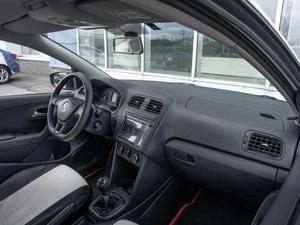 Седан Volkswagen Polo 2019 года, 939000 рублей, Нижний Новгород