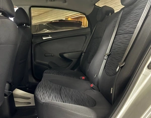 Седан Hyundai Solaris 2015 года, 820000 рублей, Ачинск