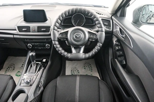 Седан Mazda Axela 2017 года, 1699000 рублей, Красноярск