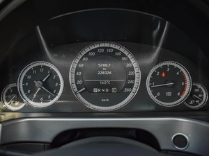 Седан Mercedes-benz E-класс 2010 года, 1695000 рублей, Краснодар