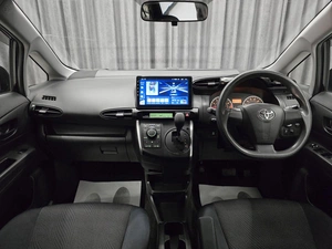 Минивэн Toyota Wish 2012 года, 1275000 рублей, Красноярск