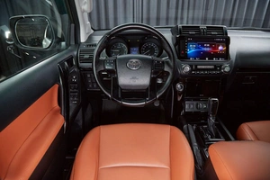 Внедорожник Toyota Land Cruiser Prado 2016 года, 3499000 рублей, Красноярск