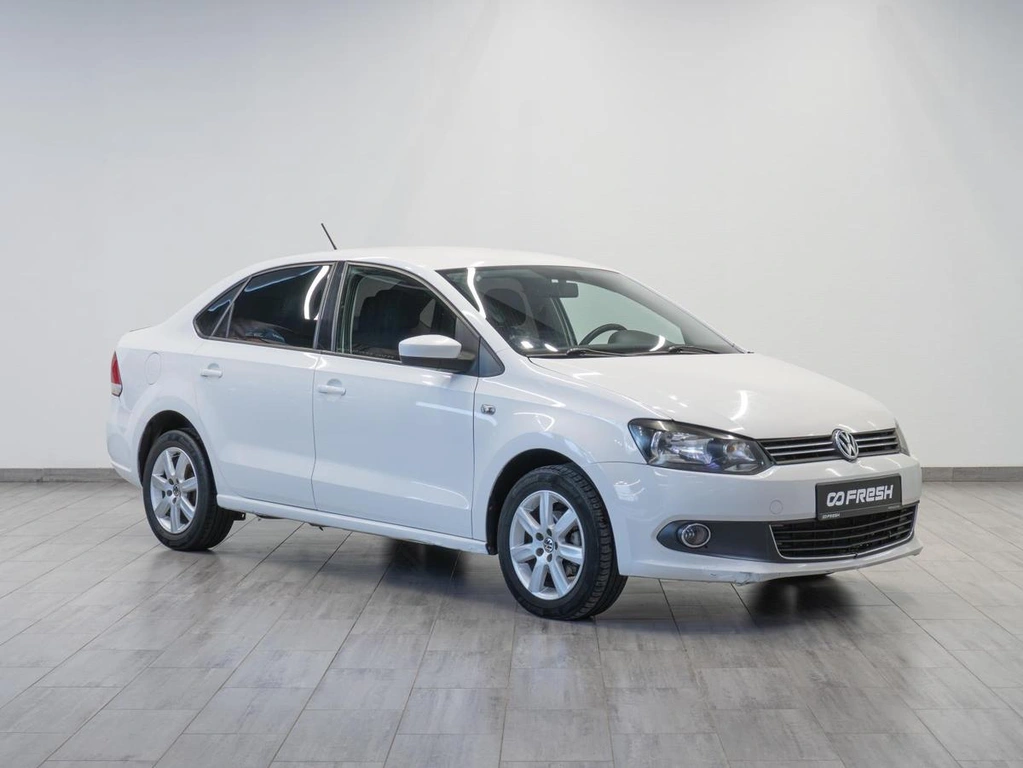 Седан Volkswagen Polo 2013 года, 769000 рублей, Саратов
