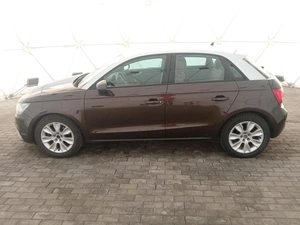 Хэтчбек Audi A2 2012 года, 1200000 рублей, Клинцы