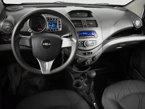 Хетчбэк Chevrolet Spark 2012 года, 598100 рублей, Казань
