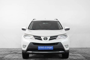 Внедорожник Toyota RAV4 2015 года, 2649000 рублей, Кемерово