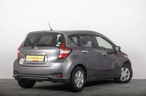 Хетчбэк Nissan Note 2018 года, 1089000 рублей, Томск