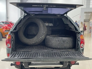 Пикап Mitsubishi L200 2008 года, 1197000 рублей, Солонцы