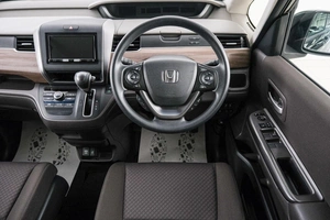Минивэн Honda Freed 2020 года, 1459000 рублей, Красноярск