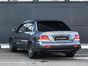 Седан Mitsubishi Lancer 2005 года, 759000 рублей, Кирилловка