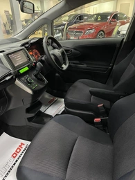 Минивэн Toyota Wish 2012 года, 1327000 рублей, Солонцы