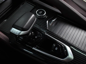 Внедорожник Geely Monjaro 2023 года, 3097000 рублей, Воронеж