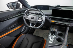Лифтбек Changan UNI-V 2022 года, 2659000 рублей, Пермь