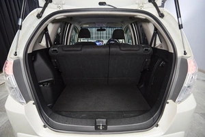 Хетчбэк Honda Fit 2011 года, 797000 рублей, Красноярск