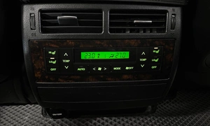 Внедорожник Toyota Land Cruiser 2012 года, 4177000 рублей, Красноярск