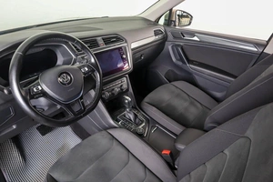 Внедорожник Volkswagen Tiguan 2017 года, 3089000 рублей, Пермь