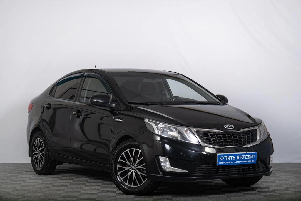 Седан Kia Rio 2014 года, 939000 рублей, Томск