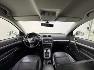 Лифтбек Skoda Octavia 2013 года, 990000 рублей, Смоленск