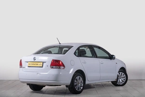 Седан Volkswagen Polo 2015 года, 849000 рублей, Томск