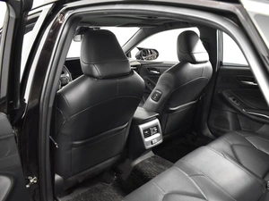 Седан Toyota Avalon 2022 года, 2774900 рублей, Казань