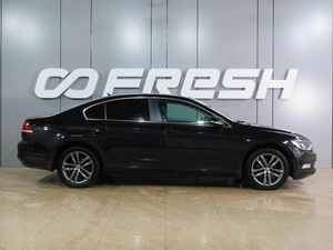 Седан Volkswagen Passat 2017 года, 1799000 рублей, Воронеж