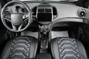 Хетчбэк Chevrolet Aveo 2014 года, 639000 рублей, Тюмень