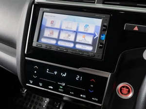 Хетчбэк Honda Fit 2017 года, 1499000 рублей, Тюмень