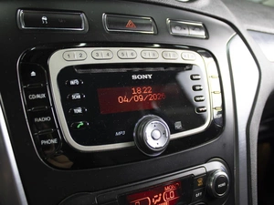 Седан Ford Mondeo 2012 года, 1200000 рублей, Омск