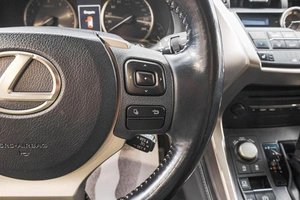 Внедорожник Lexus NX 2016 года, 2699000 рублей, Барнаул