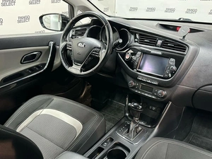 Хетчбэк Kia Ceed 2016 года, 1245000 рублей, Красноярск