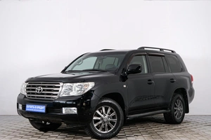 Внедорожник Toyota Land Cruiser 2010 года, 3499000 рублей, Красноярск