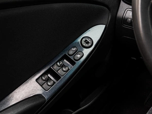 Хетчбэк Hyundai Solaris 2015 года, 999000 рублей, Краснодар