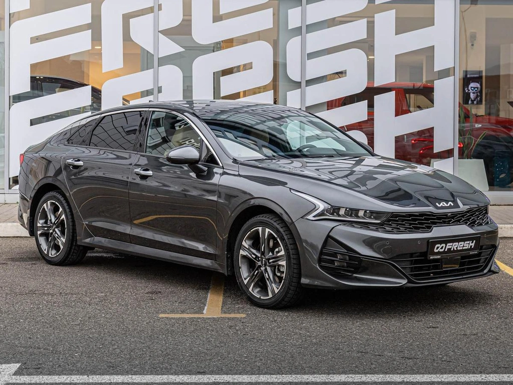 Седан Kia K5 2023 года, 3340000 рублей, Краснодар
