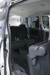 Минивэн Toyota Voxy 2008 года, 1198000 рублей, Солонцы