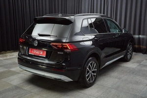Внедорожник Volkswagen Tiguan 2019 года, 2457000 рублей, Красноярск