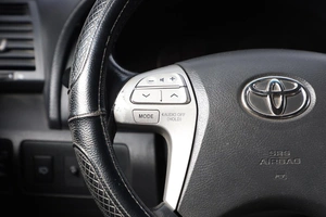 Седан Toyota Camry 2008 года, 999000 рублей, Новосибирск