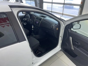 Седан Renault Logan 2021 года, 1210000 рублей, Смоленск