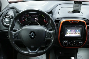 Внедорожник Renault Kaptur 2019 года, 1658000 рублей, Солонцы